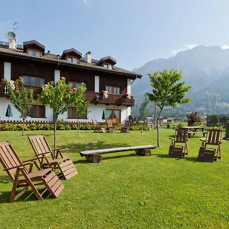 Hotel apartamentowy Stelle Di Neve Bormio