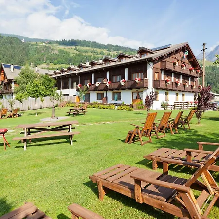 Hotel apartamentowy Stelle Di Neve Bormio