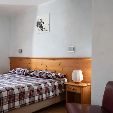 Aparthotel Stelle Di Neve