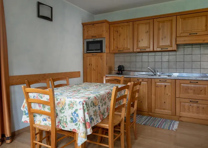 Aparthotel Stelle Di Neve